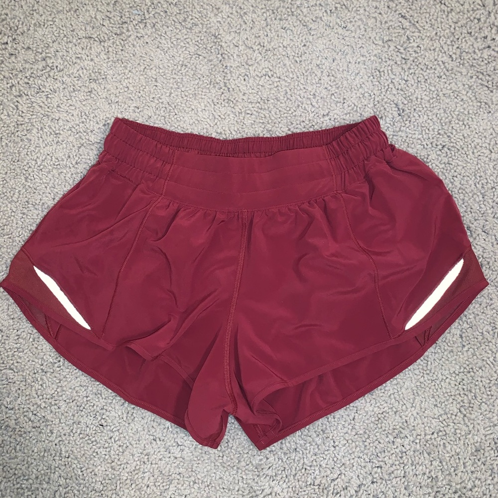 Lulu lemon hotty hot shorts